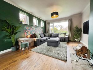 Photo 40- click for photo gallery